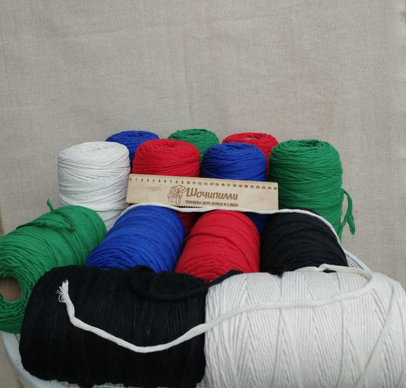 Шпагат хлопковый для макраме 4 мм (черный)