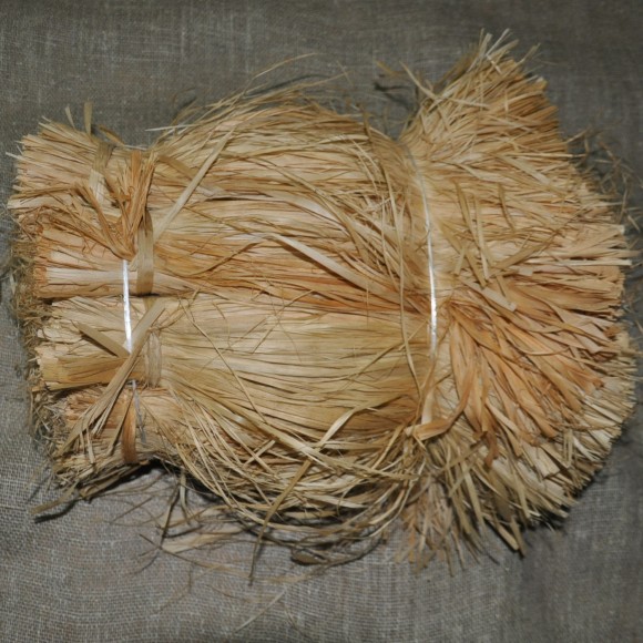 Лыко липовое чесаное. Длина 60 см (100 гр)