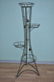 Стойка-подставка металлическая под цветы Классика Витая на 4 горшка