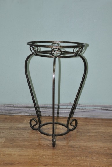 Подставка для цветов Бутон большой на 1 горшок