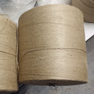Шпагат джутовый весовой трехниточный 3х560 текс 8-12 кг (промышленная бобина) (цена р/кг) Шпагат джутовый весовой трехниточный 3х560 текс 8-12 кг (промышленная бобина) (цена р/кг)