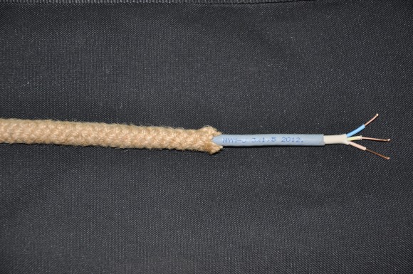 Электрокабель в джутовой оплетке 3х1,5 мм Диам. 13 мм. Бабина 100 м