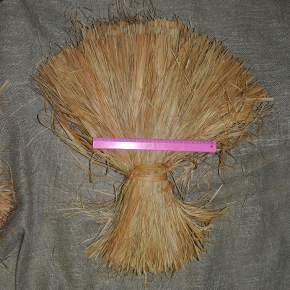 Липовое лыко (чесанное). В упаковке 5 кг находятся несколько пучков от 300-500 гр