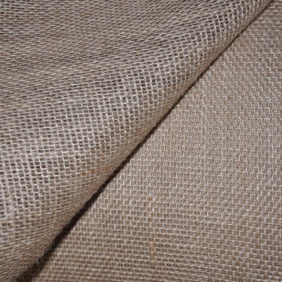 Мешковина джутовая 240 гр/м2 упаковочная. Рулон 100 м Мешковина джутовая 240 гр/м2 упаковочная. Рулон 100 м