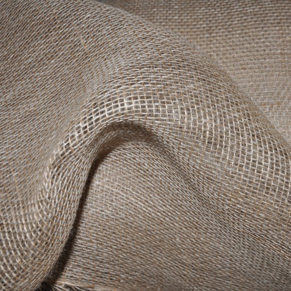 Мешковина джутовая упаковочная (плотность 200 гр/м2) Ширина 110 см Рулон 100 м