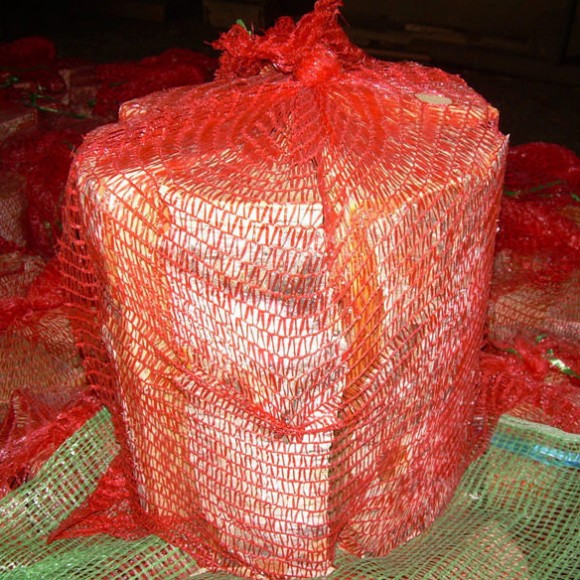 Дрова березовые в сетке