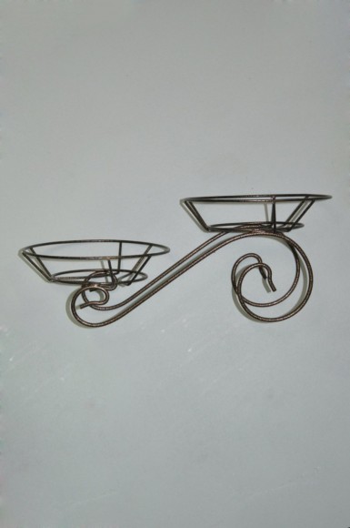 Подставка настольная Санки на 2 горшка Подставка настольная Санки на 2 горшка