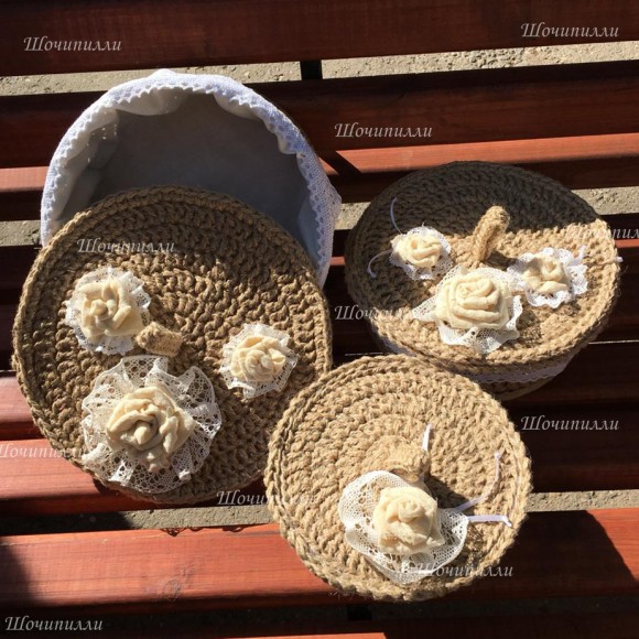 Корзинки и шкатулки выполнены из натурального джутового двухниточного шпагата 2х560 текс