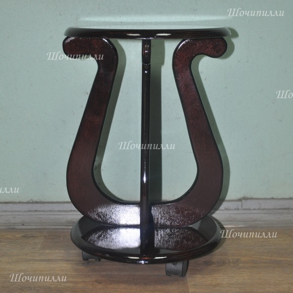 Вира красное дерево