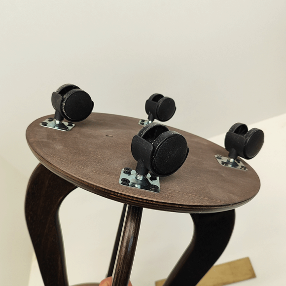 крепление роликов на подставке Вира