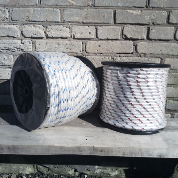 Шнур плетеный полиамидный 14 мм (с сердечником)