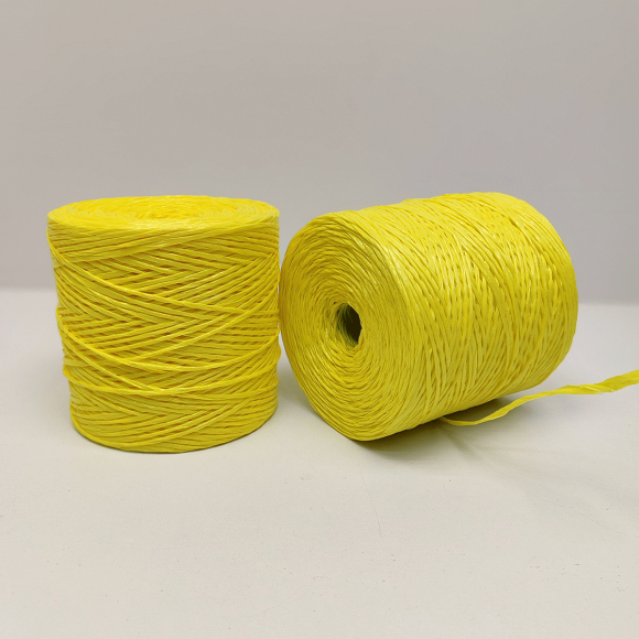 Шпагат полипропиленовый хозяйственный 1600 текс (1 кг) желтый