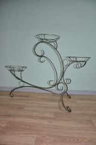 Подставка напольная Конь малый на 3 горшка Подставка напольная Конь малый на 3 горшка