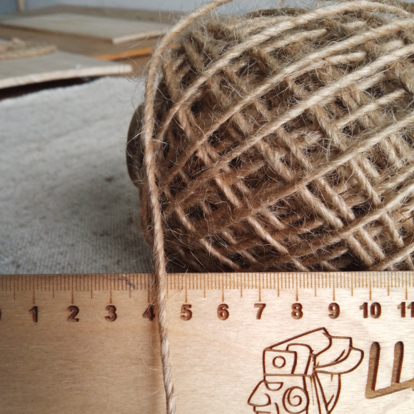 Пряжа джутовая однониточная 3 мм (для косичек)