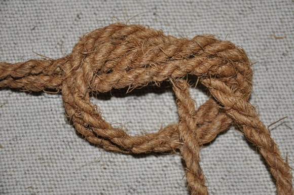 Веревка кокосовая 10 мм Веревка кокосовая 10 мм