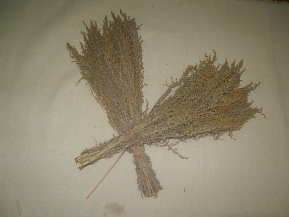 Веник из полыни