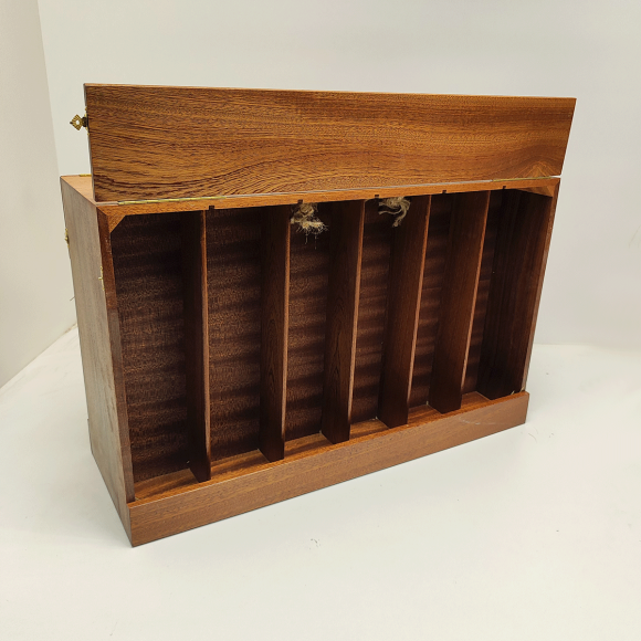 Ящик-чемодан винный БУ (сет на 12 бутылок) 58х36х21 см