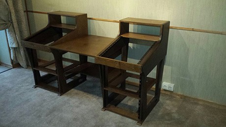 Стол для студии (реализованный проект)